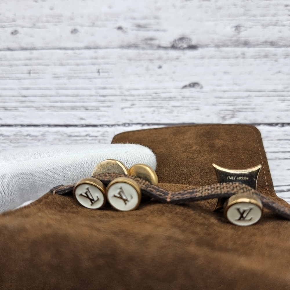 Louis Vuitton Cuff Link set with Damier Ebene Case - Picture 2 of 9